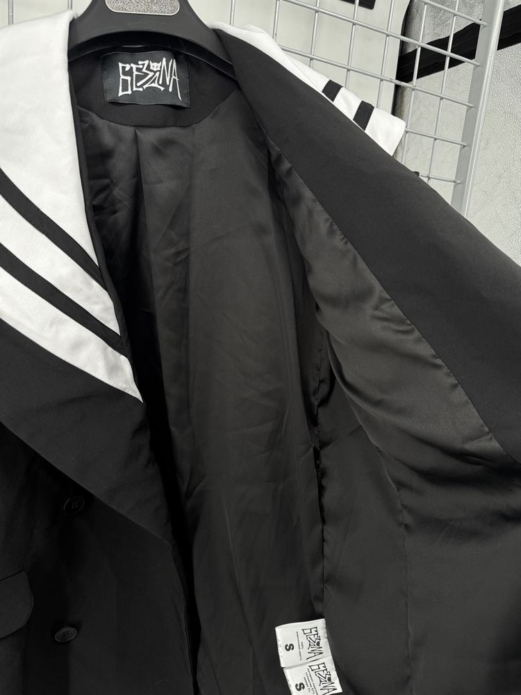 ЖАКЕТ МАТРОСКА С ЧЕРНЫМ ПОДКЛАДОМ  - РАЗМЕР S - фото 15765